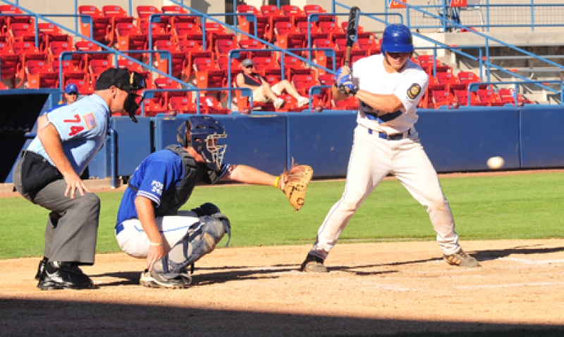 World Series Day 2: Home runs all around