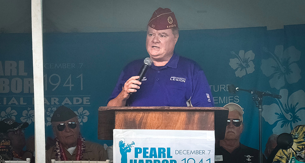 Commander salutes ‘bravery, unity’ of Pearl Harbor