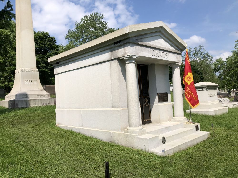 A.P. Davis Memorial and Mausoleum