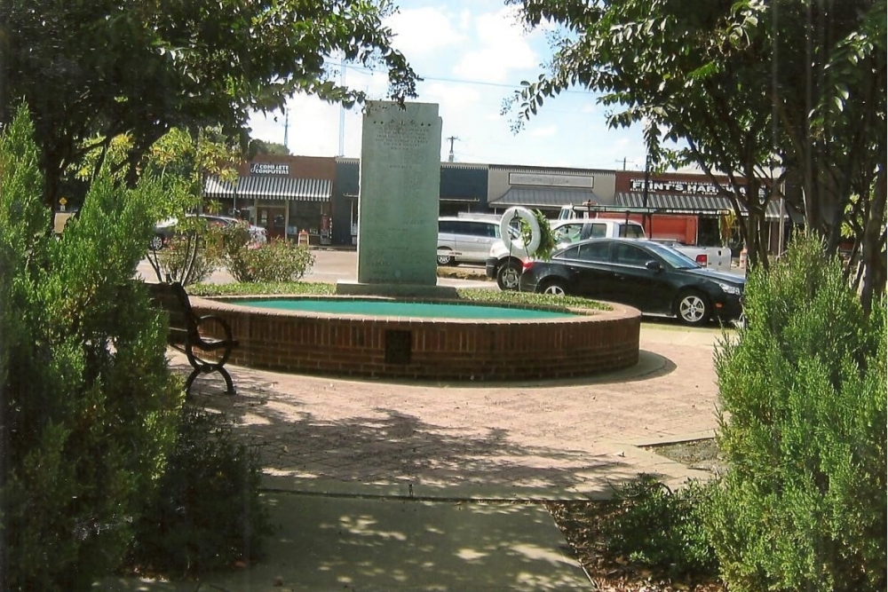 Veterans Memorial  and Fountain of Bricks