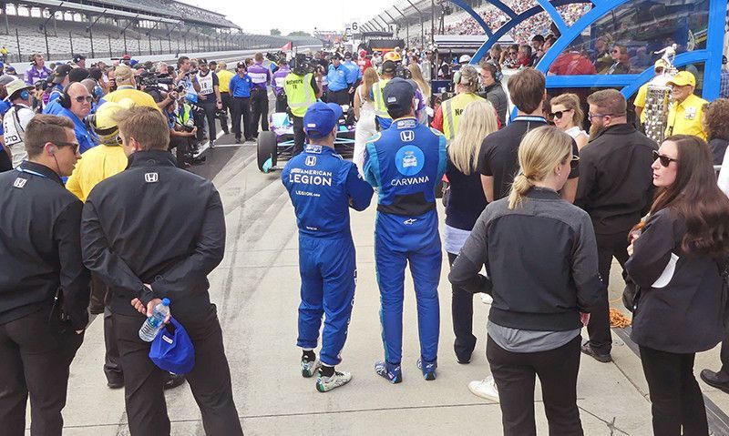 Kanaan to start 6th, Johnson 12th in Indy 500