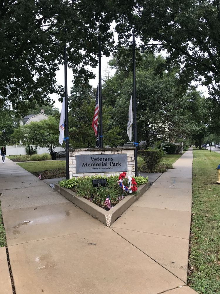 Veterans Memorial, Brookfield, Illinois 