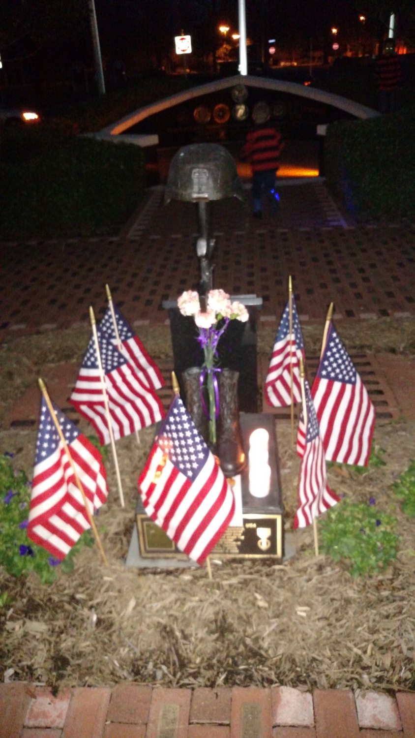 SSG Jonathan Kilian Dozier Soldier's Cross