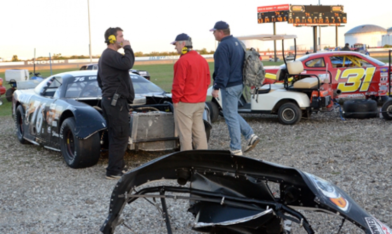 Late-lap crash sidelines 76 Freedom Car