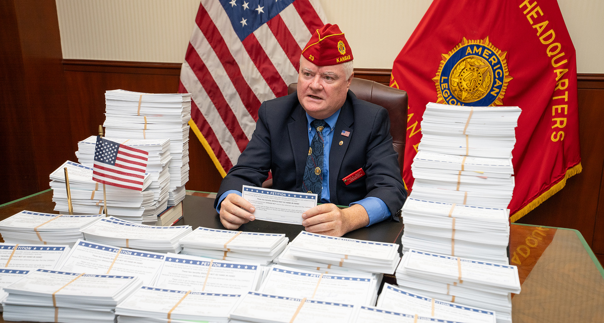 Wiley helps deliver 8,740 petitions in support of Major Richard Star Act