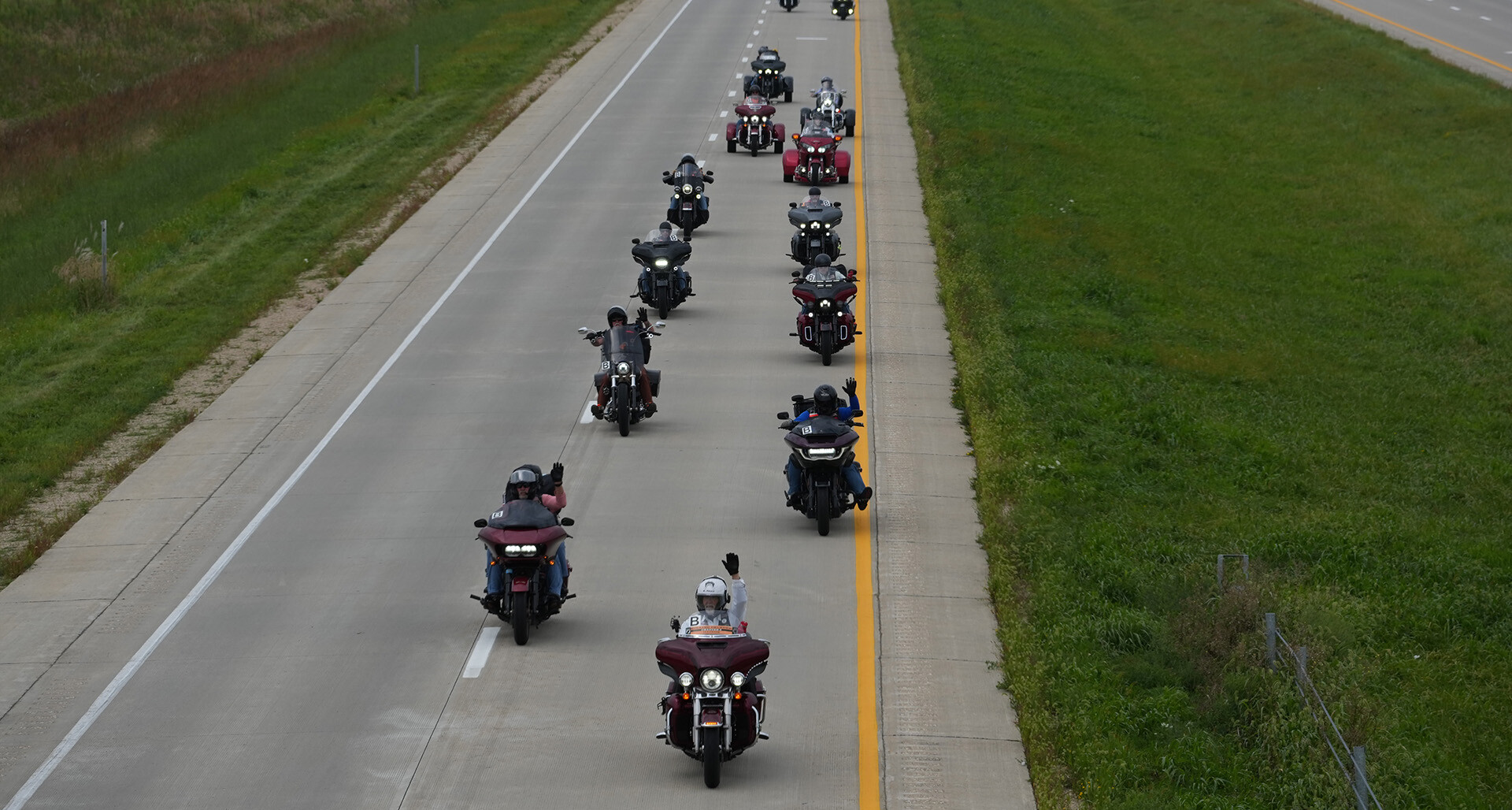 American Legion Riders travel under an overpass on Highway 30 in Iowa (Jennifer Blohm/The American Legion)