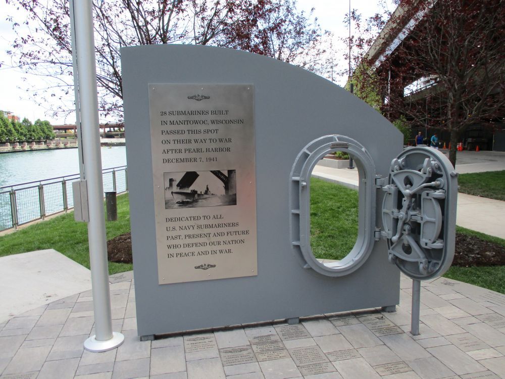 Chicago Submarine Memorial