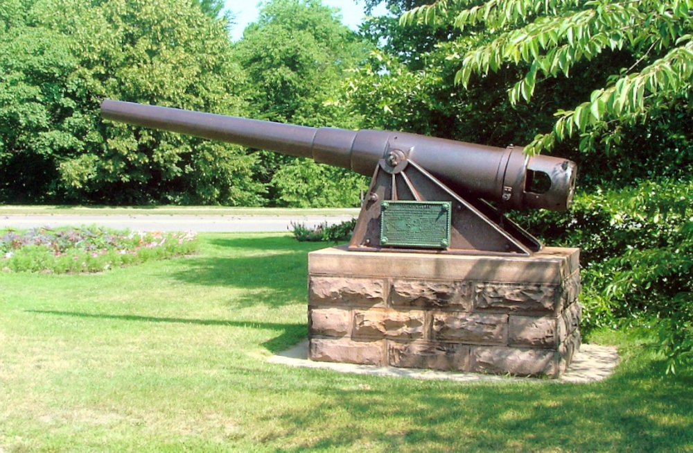Manilla Bay Cannon