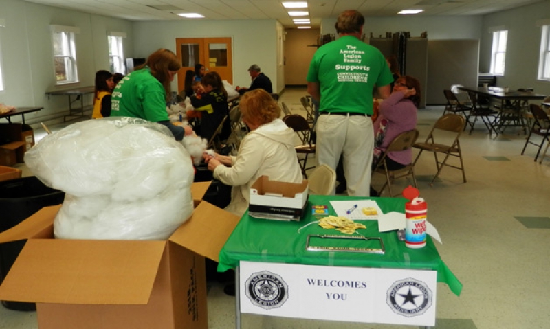 Legionnaires bring military bears to Sandy Hook