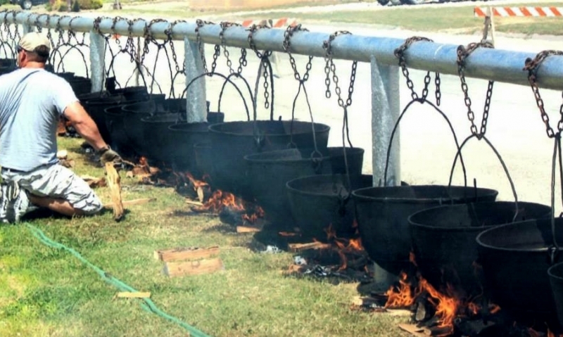 The Erie Bean Feed in Kansas: 'It's tradition'