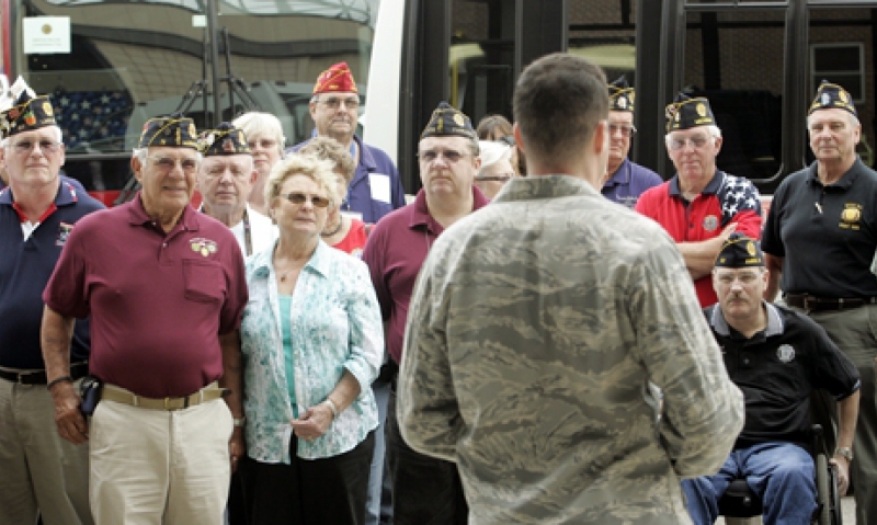 Legionnaires meet 'Flying Vikings'