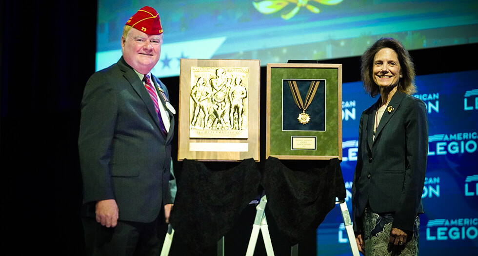 Mount Vernon Ladies Association Regent Anne Neal Petri accepts the 2026 Distinguished Service Medal. Photo by Owen J. Bagwell/The American Legion