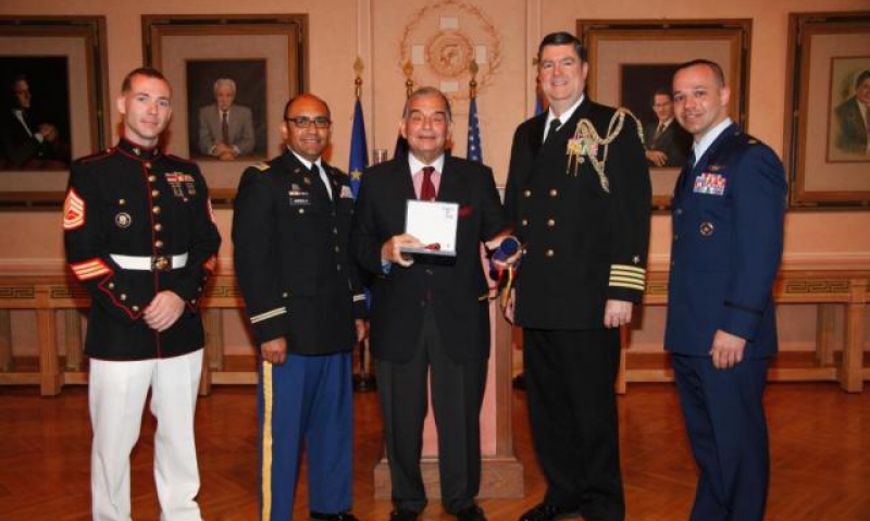 Post GC01 donates office building to city of Athens