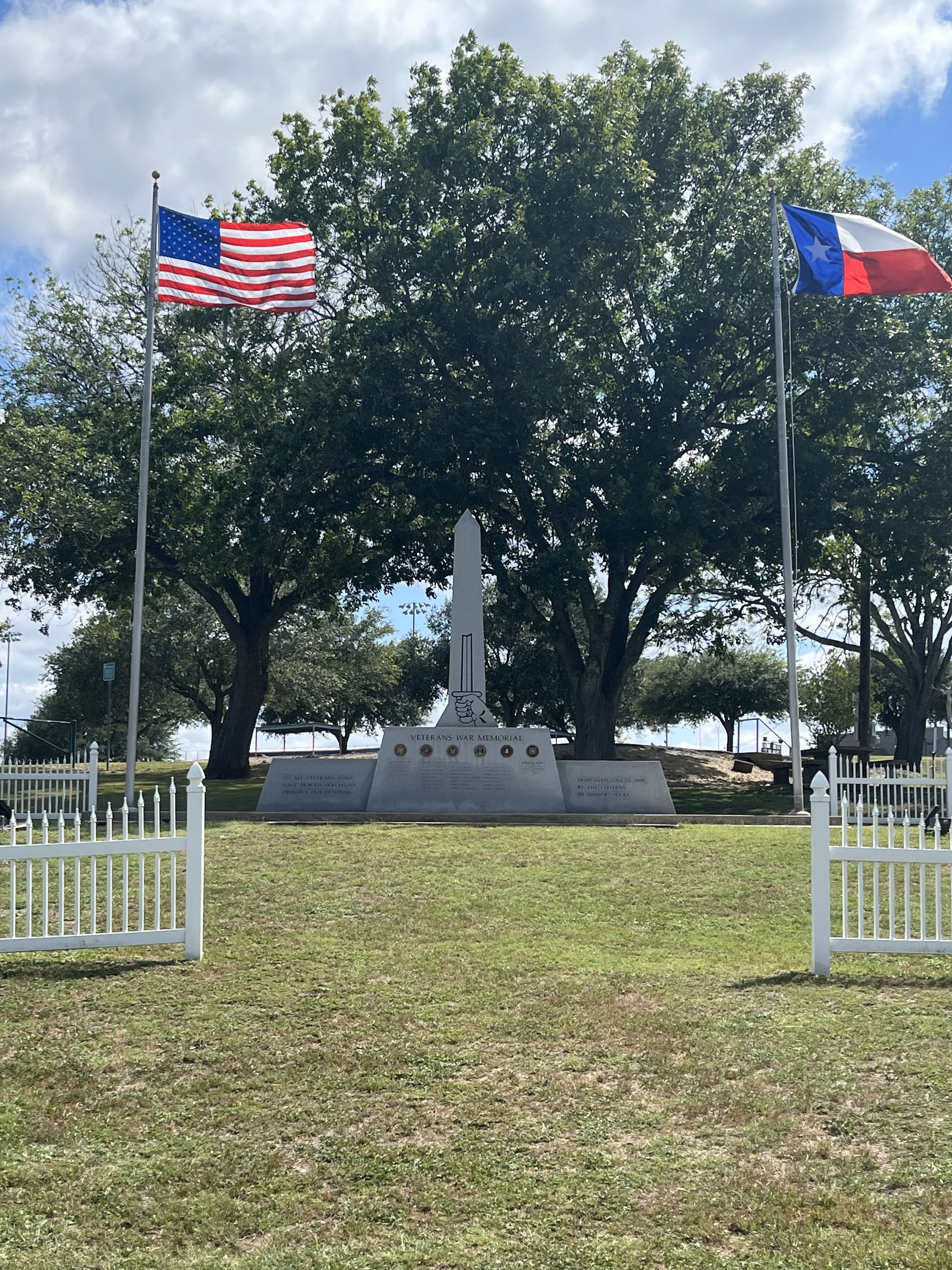 Veterans War Memorial