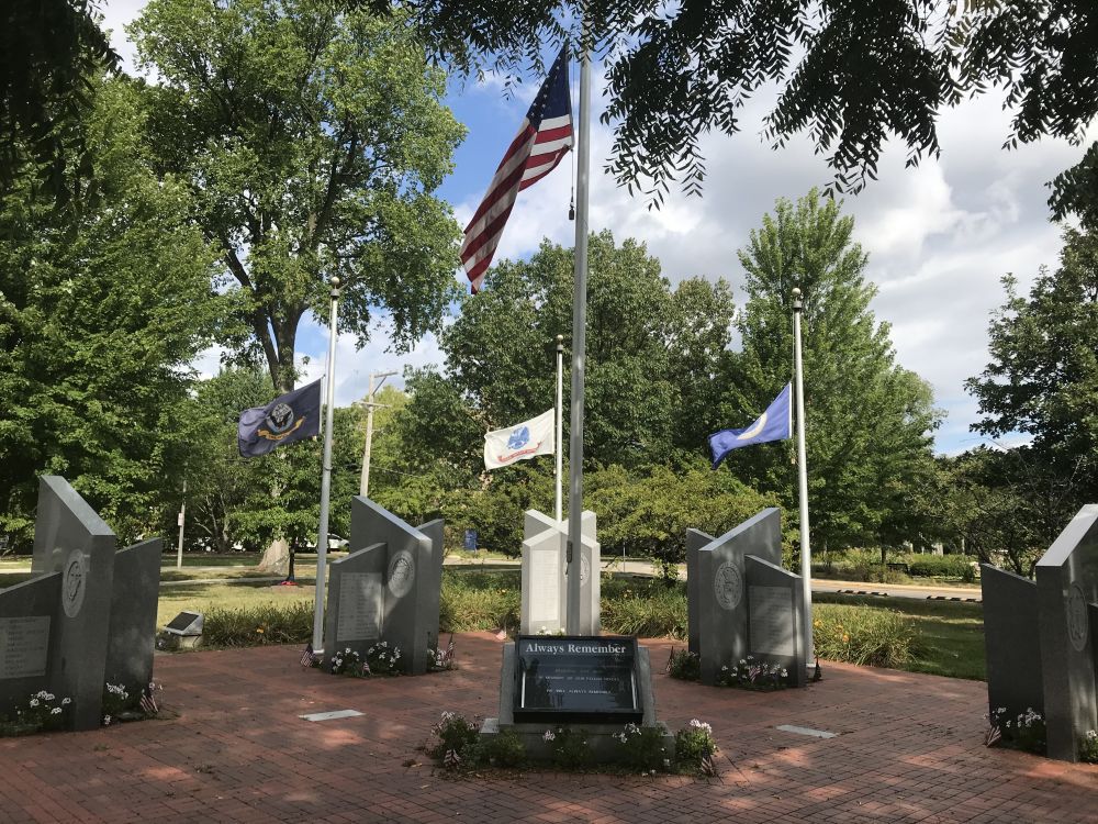 Always Remember Memorial, Elmhurst, Illinois