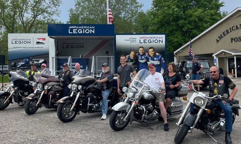 INDYCAR driver Alex Palou visits Zionsville Post 79