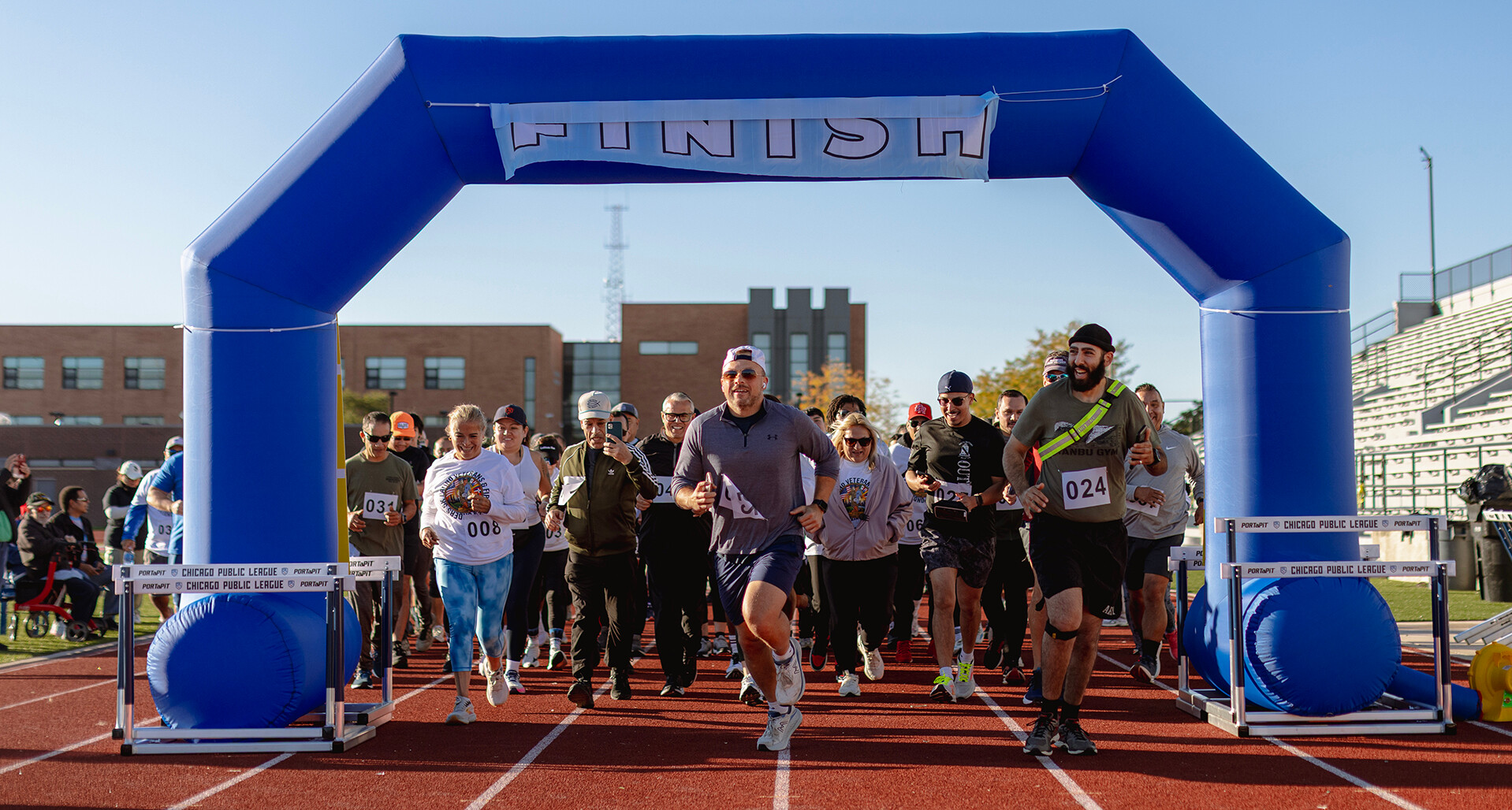 Members of American Legion Post 939 hosted the first Latino Veterans and First Responders 5K in honor of Latino Veterans Day in Chicago. Photo by Jim Vondruska/The American Legion