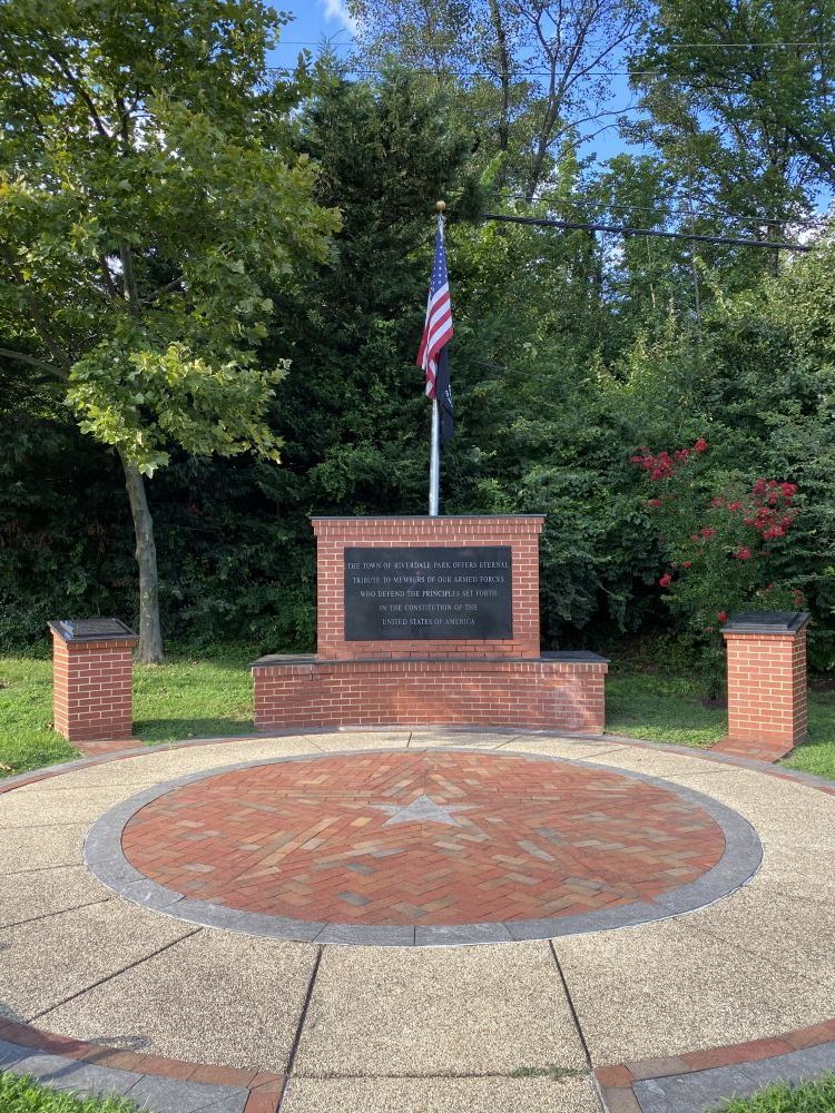 Riverdale Park Veteran's Monument