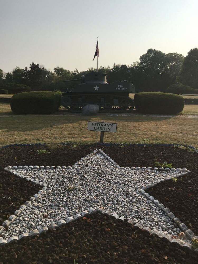 River Hills Cemetery Veterans Memorial