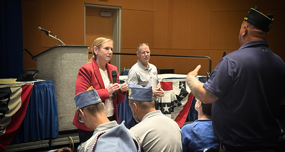Dr. Keita Franklin of the Columbia Lighthouse Project and Robert Yarnall of the Robert Irvine Foundation during a Be the One training session at the Department of New Jersey convention in Wildwood.