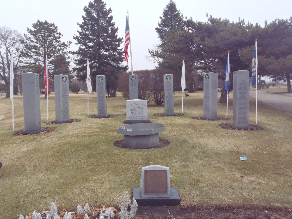 Woodlawn Cemetery Veterans Memorial