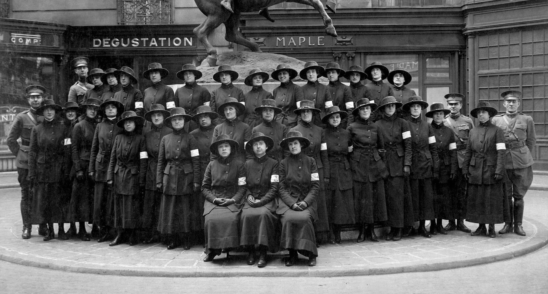 American telephone girls arriving for "hello" duty in France, March 1918.