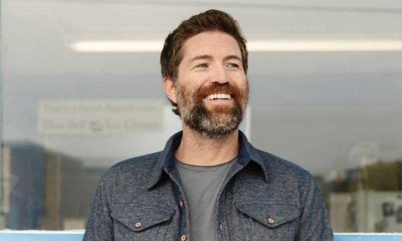 Country star Josh Turner to headline 7th Inning Stretch Festival before American Legion World Series