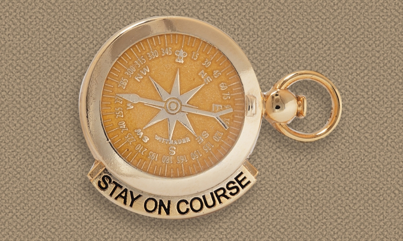 Commander to award fundraising pin