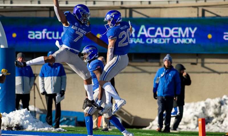 Air Force takes on Army with chance to win commander’s trophy