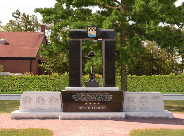 525th Military Intelligence Brigade Lightning Memorial