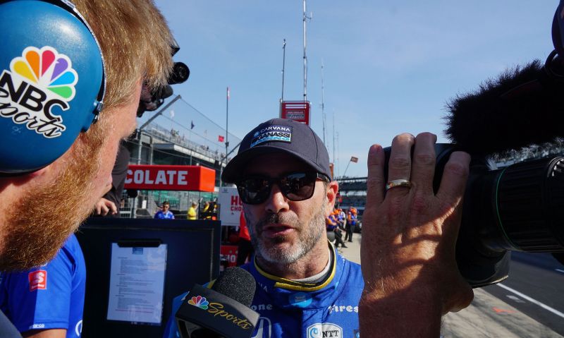 Johnson 3rd fastest, Kanaan 9th during first Indy 500 practice