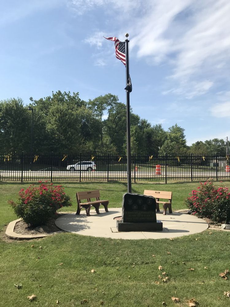 Veterans Memoria, St. .Paul Evergreen Cemetery, Bloomingdale, Illinois