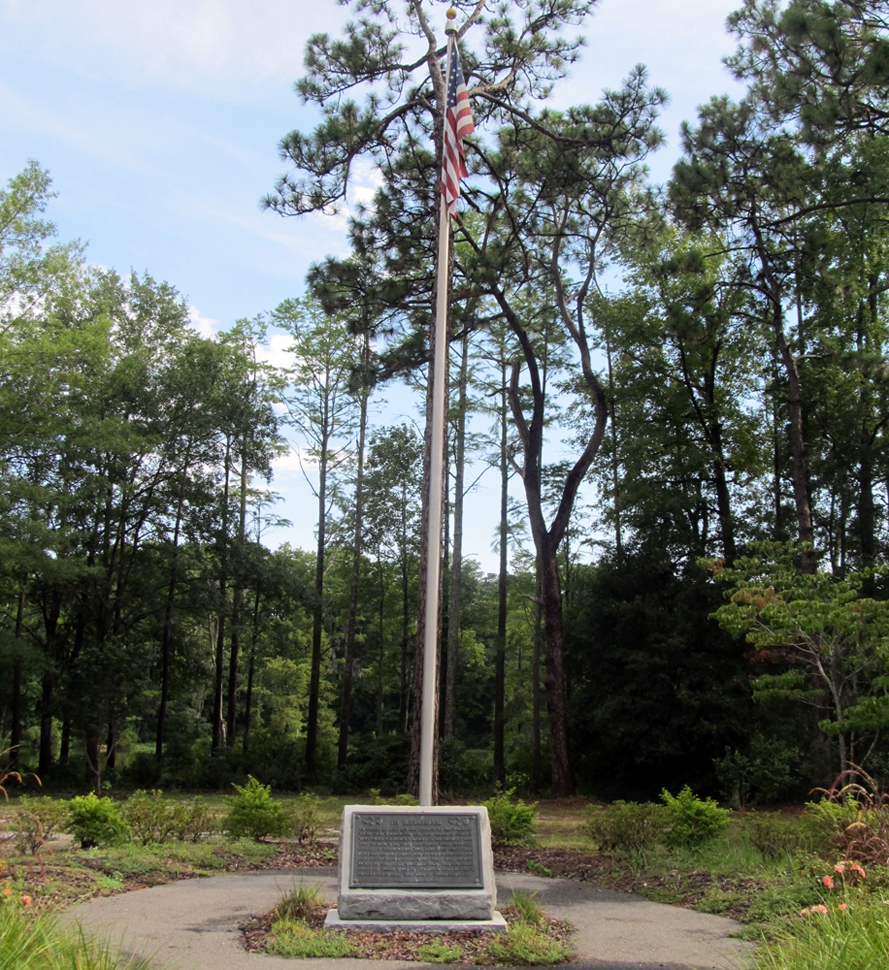Greenfield Lake Veterans Monument, Wilmington