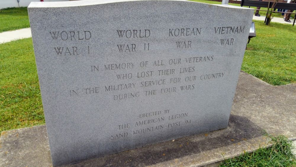 American Legion War Memorial, Albertville, Alabama
