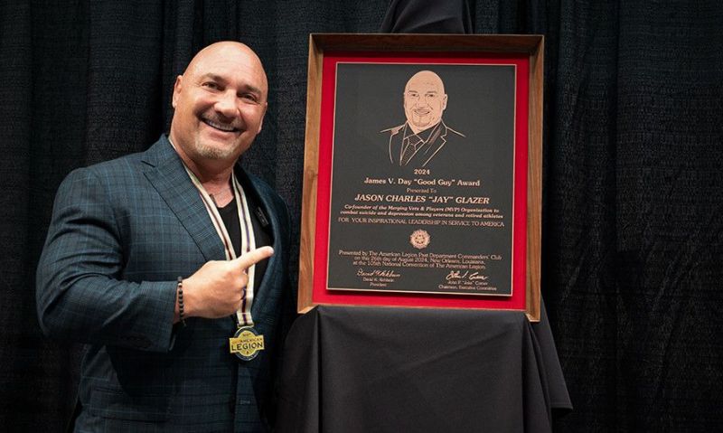 NFL Insider Jay Glazer receives Legion ‘Good Guy’ Award