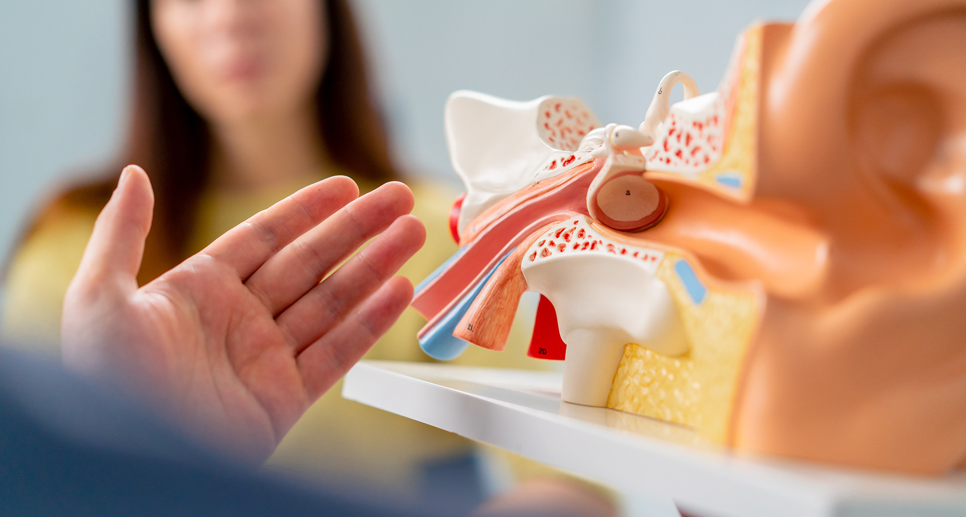 How to turn down the volume on tinnitus