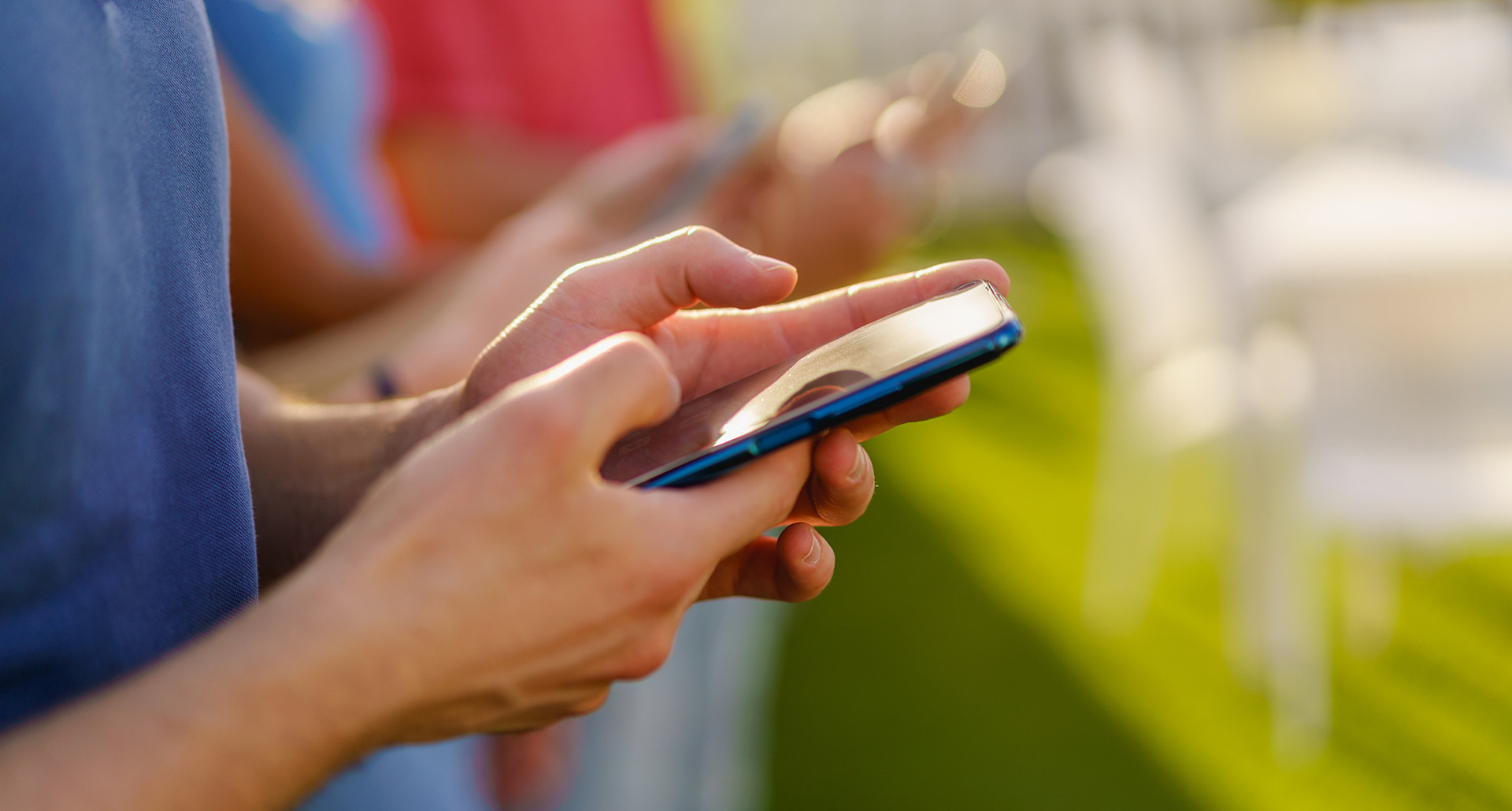 How do you communicate with post members?