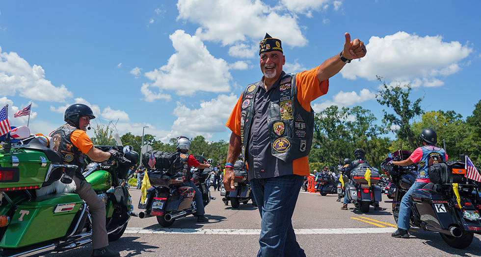 Assistant Chief Road Captain David Heredia greets incoming Legion Riders at Wesley Chapel Harley-Davidson. Photo by Jennifer Blohm/The American Legion