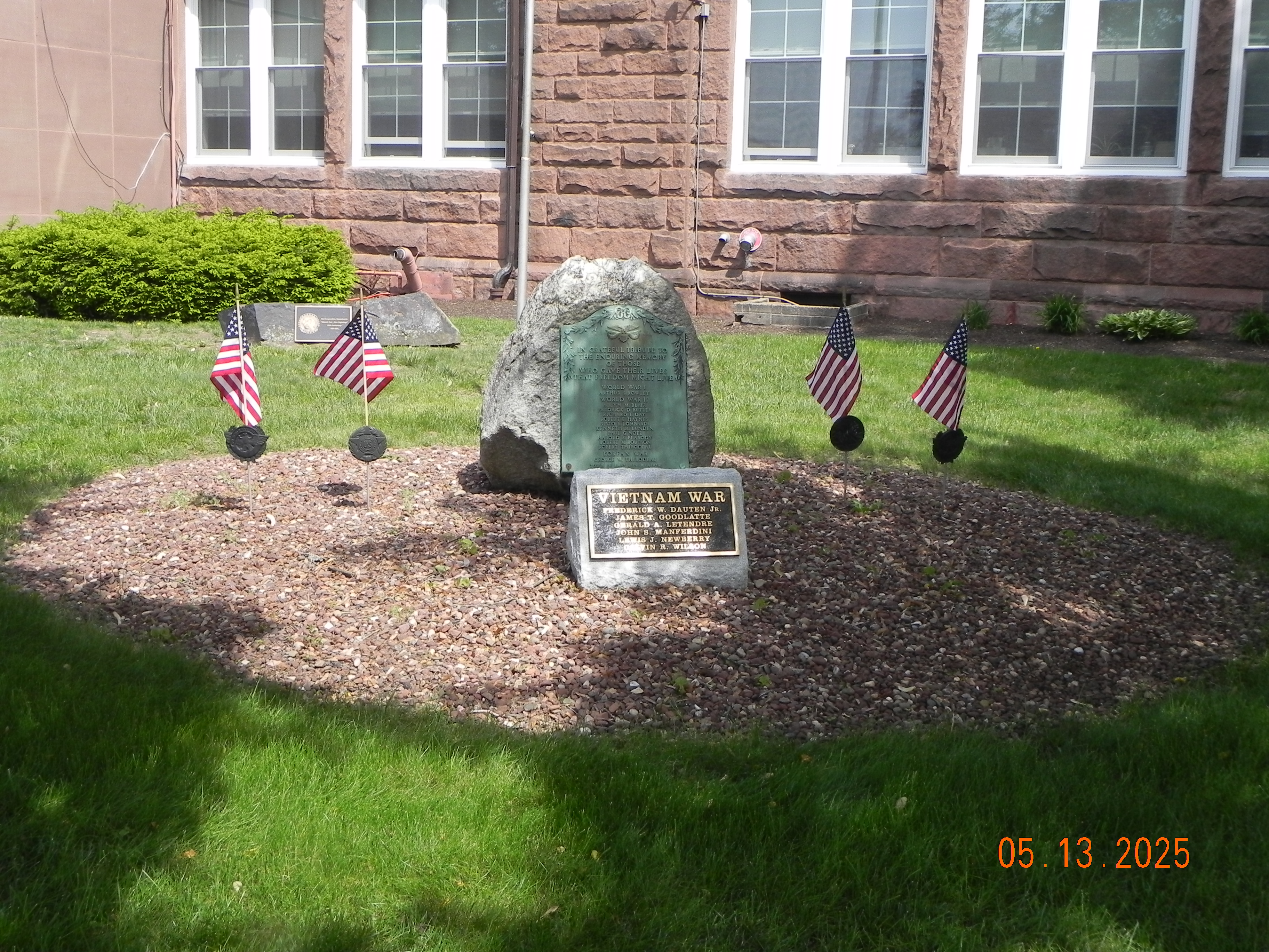 East Longmeadow War Memorial Group