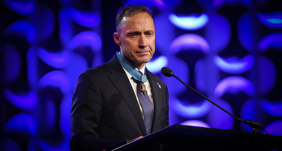 Congressional Medal of Honor Society president Navy SEAL Master Chief Britt Slabinski speaks at the 107th National Convention in Louisville, Ky. Photo by Owen J. Bagwell/The American Legion
