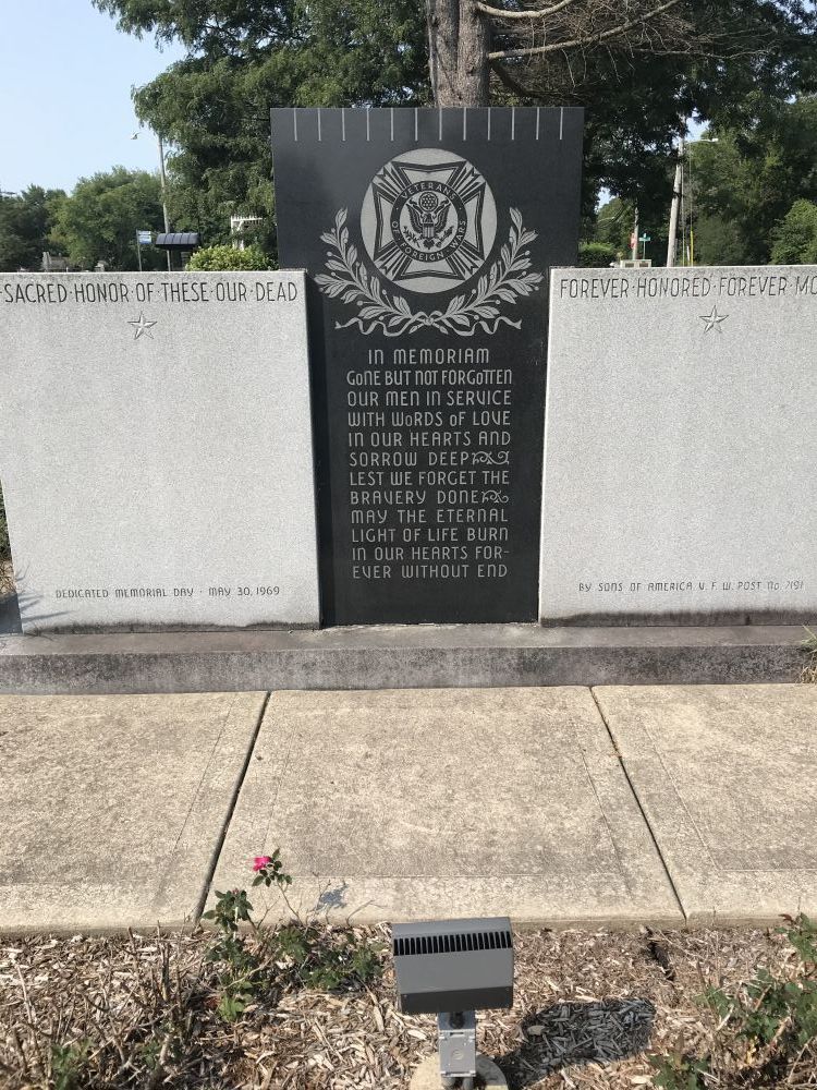 Lake Bluff Veterans Memorial