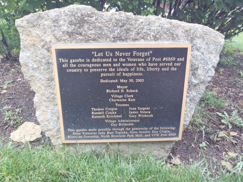 North Riverside (IL) Veterans Memorial
