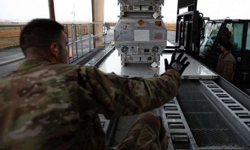 Biden authorizes another $800 million in US military aid to Ukraine