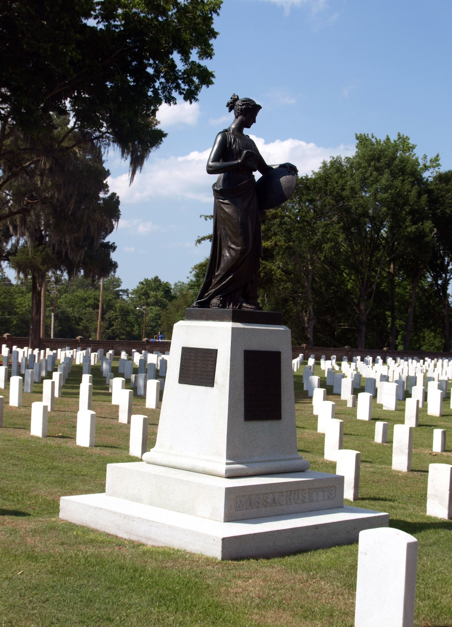 Massachusetts Monument, New Bern National Cemetery