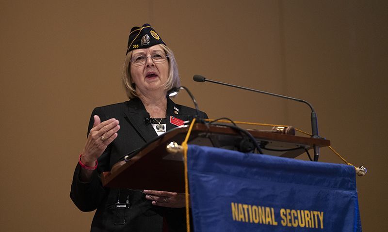 Congressional report says ‘time is right’ for women to enter the draft