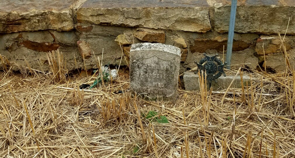 The grave of William A. Lumbley. (Photo via Jerry George, legion.org/memorials)