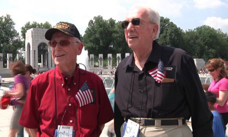 'Greatest Generation' visits war memorial