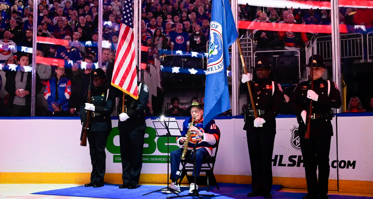 (Photo courtesy of New York Islanders)