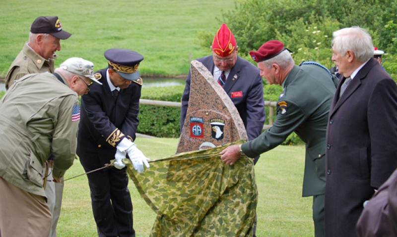 Commander unveils monument in Normandy