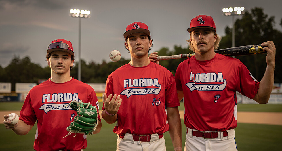 Jacksonville Post 316 Rattlers arrive at Keeter Stadium in Shelby, N.C., for the American Legion World Series. Photo by Chet Strange